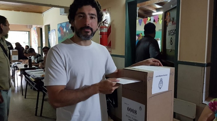 Votó Pablo Alaniz